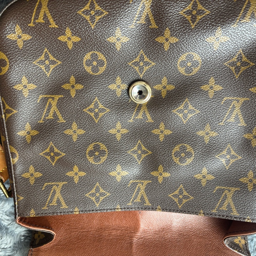 Louis Vuitton Vintage St.Cloud GM Brown Monogram Crossbody Bag - Picture 10 of 10